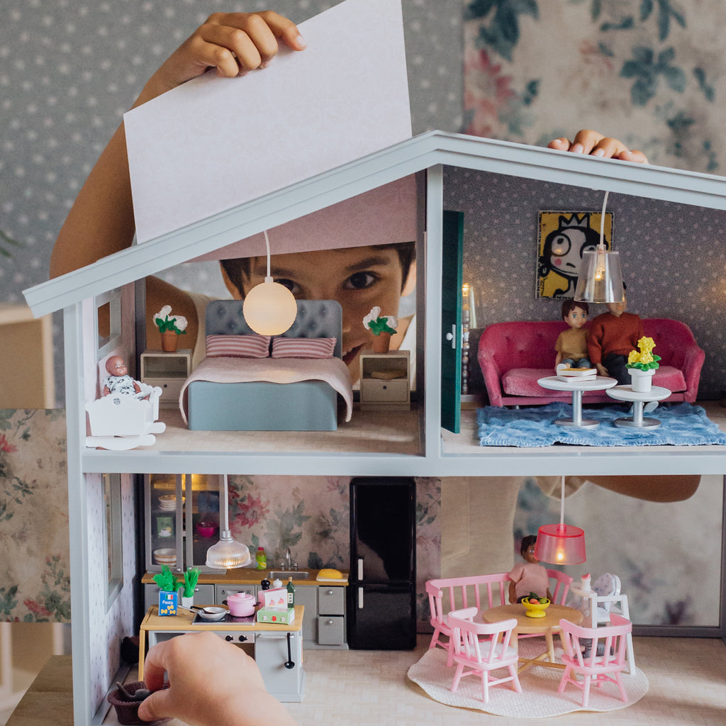 The Lundby DIY doll's house experience - Rave & Review