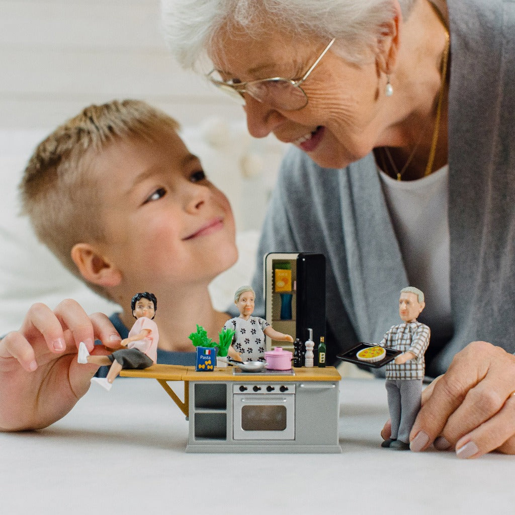 Lundby Jamie Family Grandparents